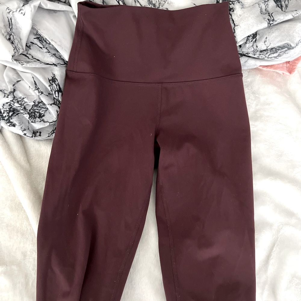 yogalicious maroon leggings